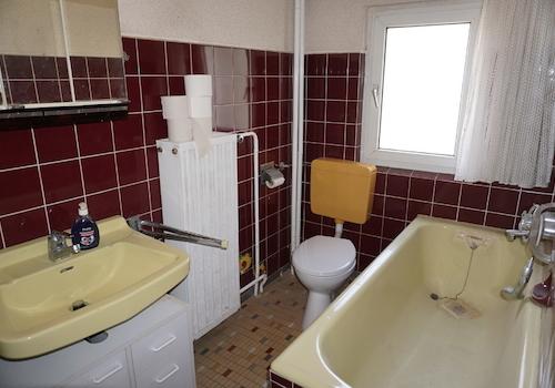 Badezimmer EG