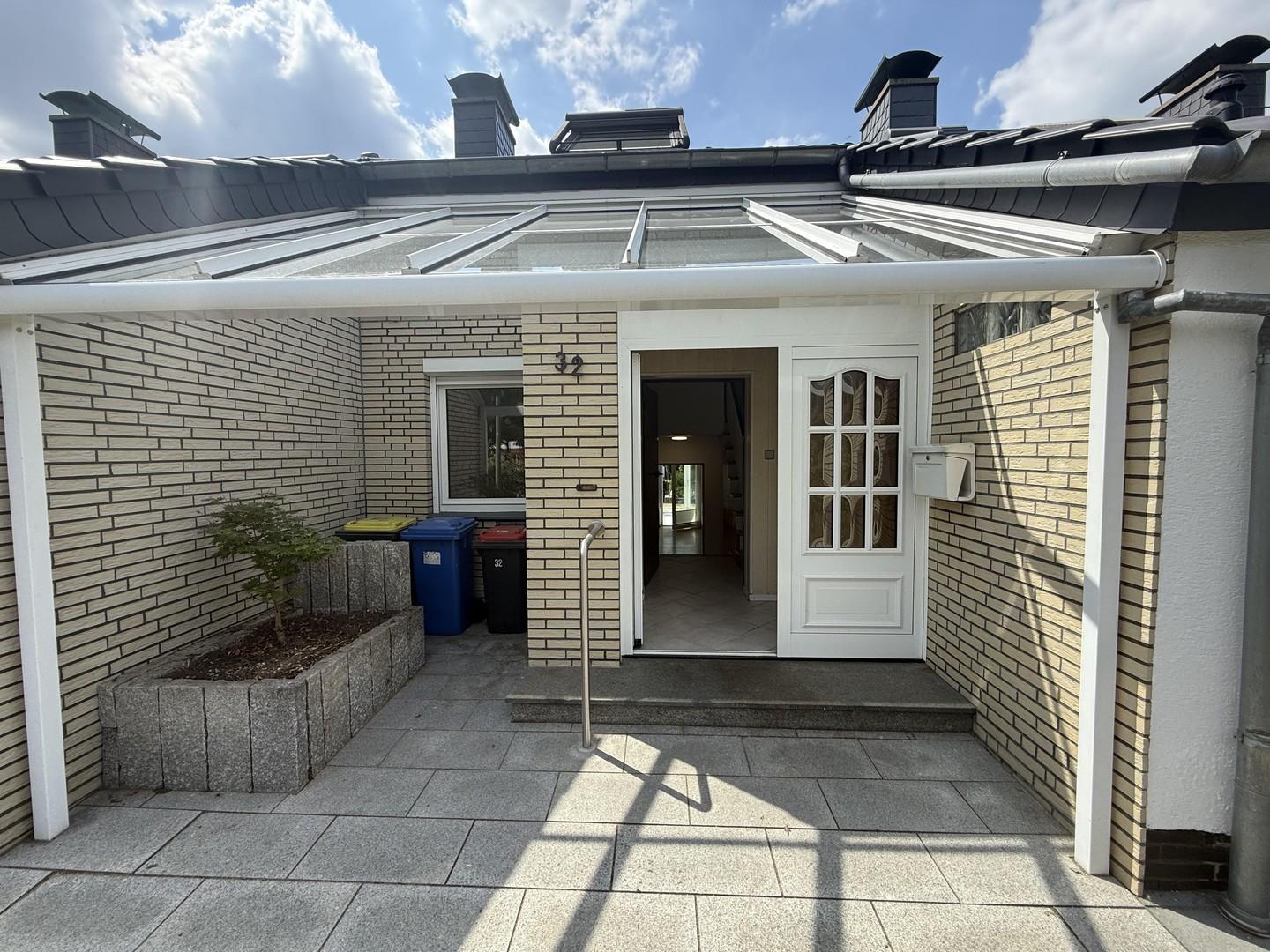 Vorderansicht Haus