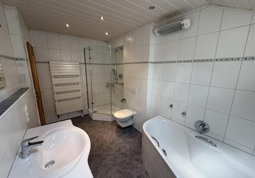 Badezimmer - Bild 1