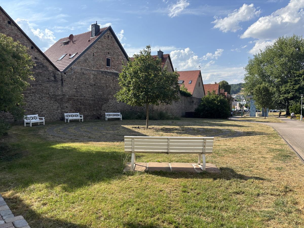 herrliches Umfeld Park-Stadtmauer