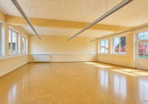 Halle im EG