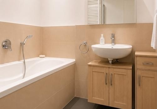 en-suite-Badezimmer c