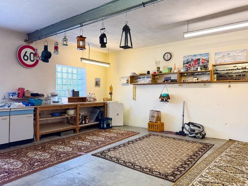 In der Garage (2)
