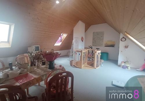 Dachzimmer für Büro oder Hobby