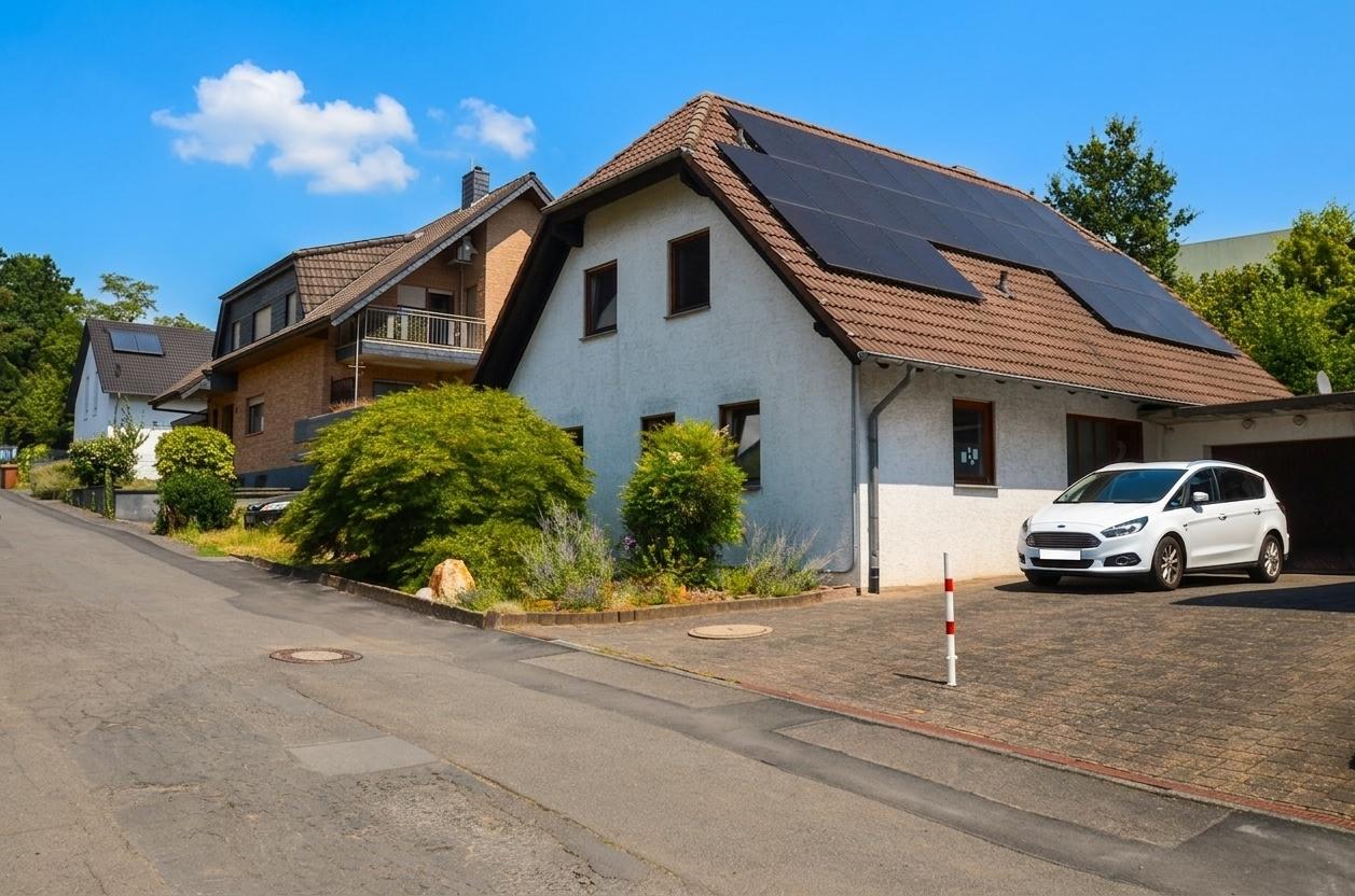 Seitliche Straßenansicht