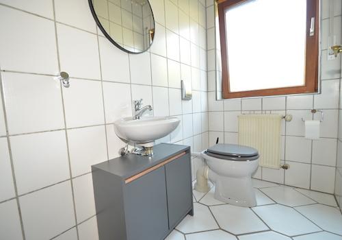 Gäste-WC im Erdgeschoss