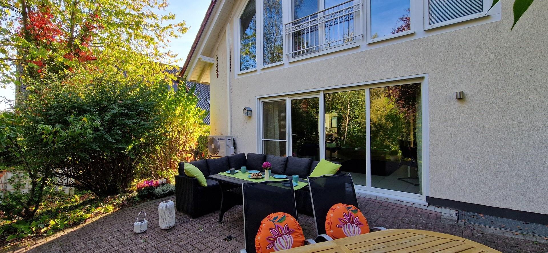 Terrasse am Wohnzimmer