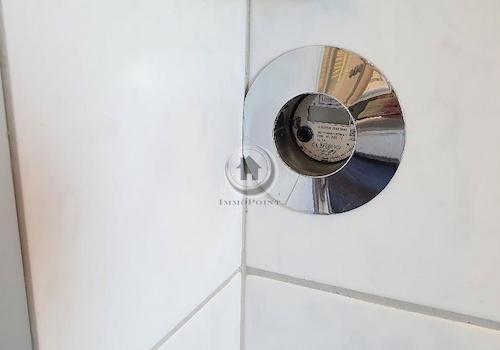 Wasseruhr im Bad