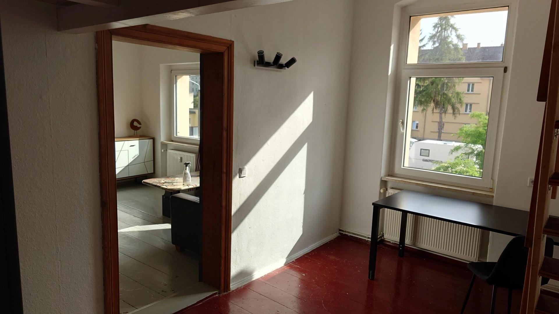 großes Zimmer