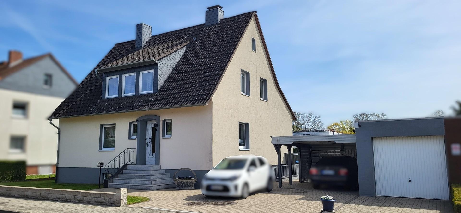 Hausansicht Straßenseite