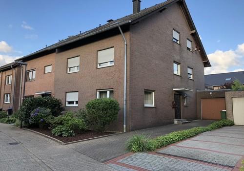 Hausansicht vorne
