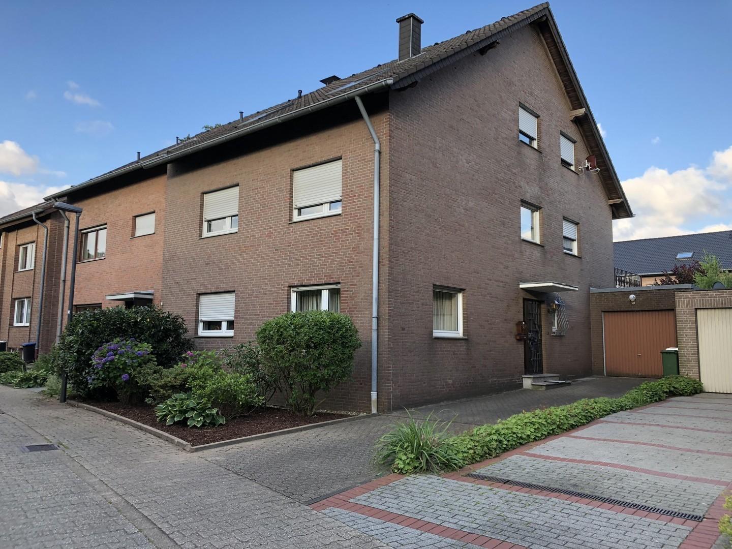 Hausansicht vorne