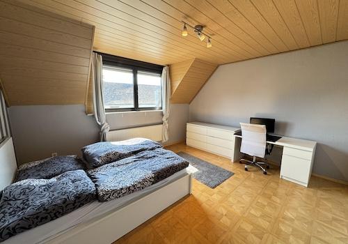 Schlafzimmer OG