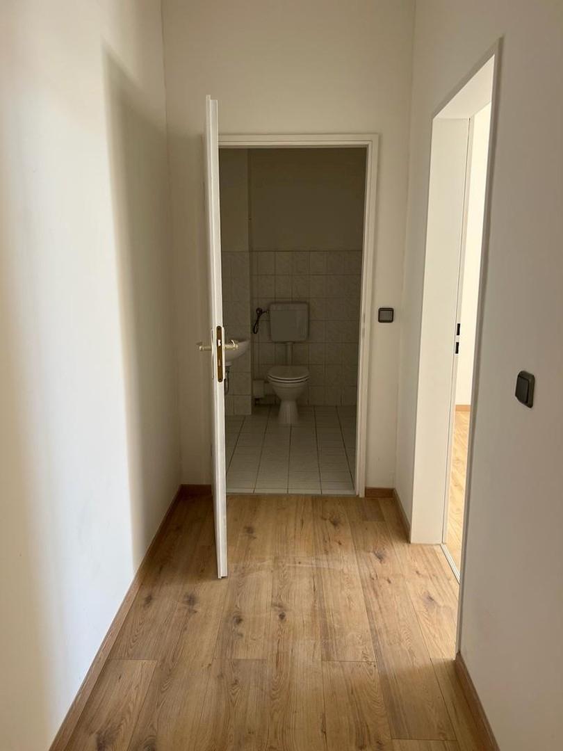 Flur mit Gäste-WC