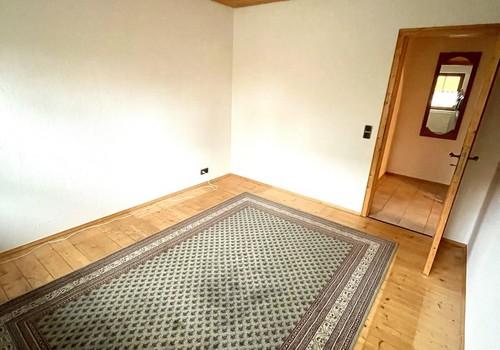 Büro EG