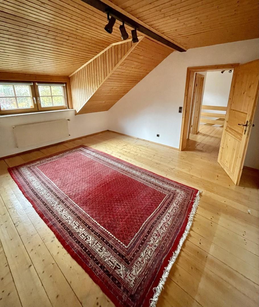 Schlafzimmer 2