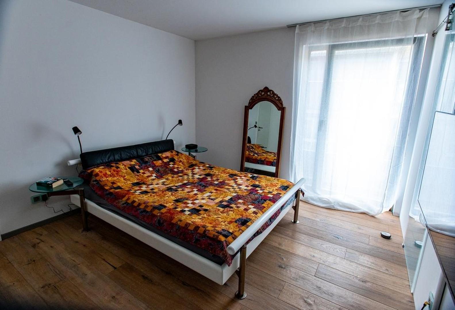 Schlafzimmer und ff.