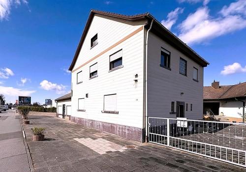 2 Parteienhaus 
