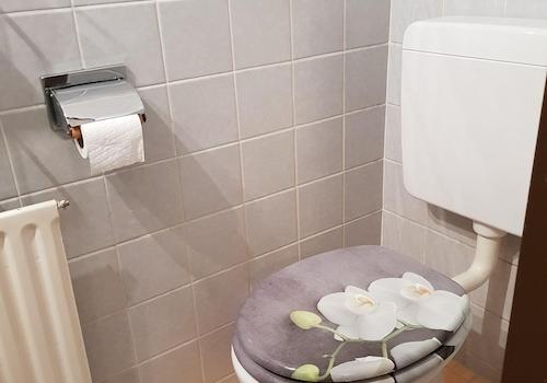 WC mit Fenster