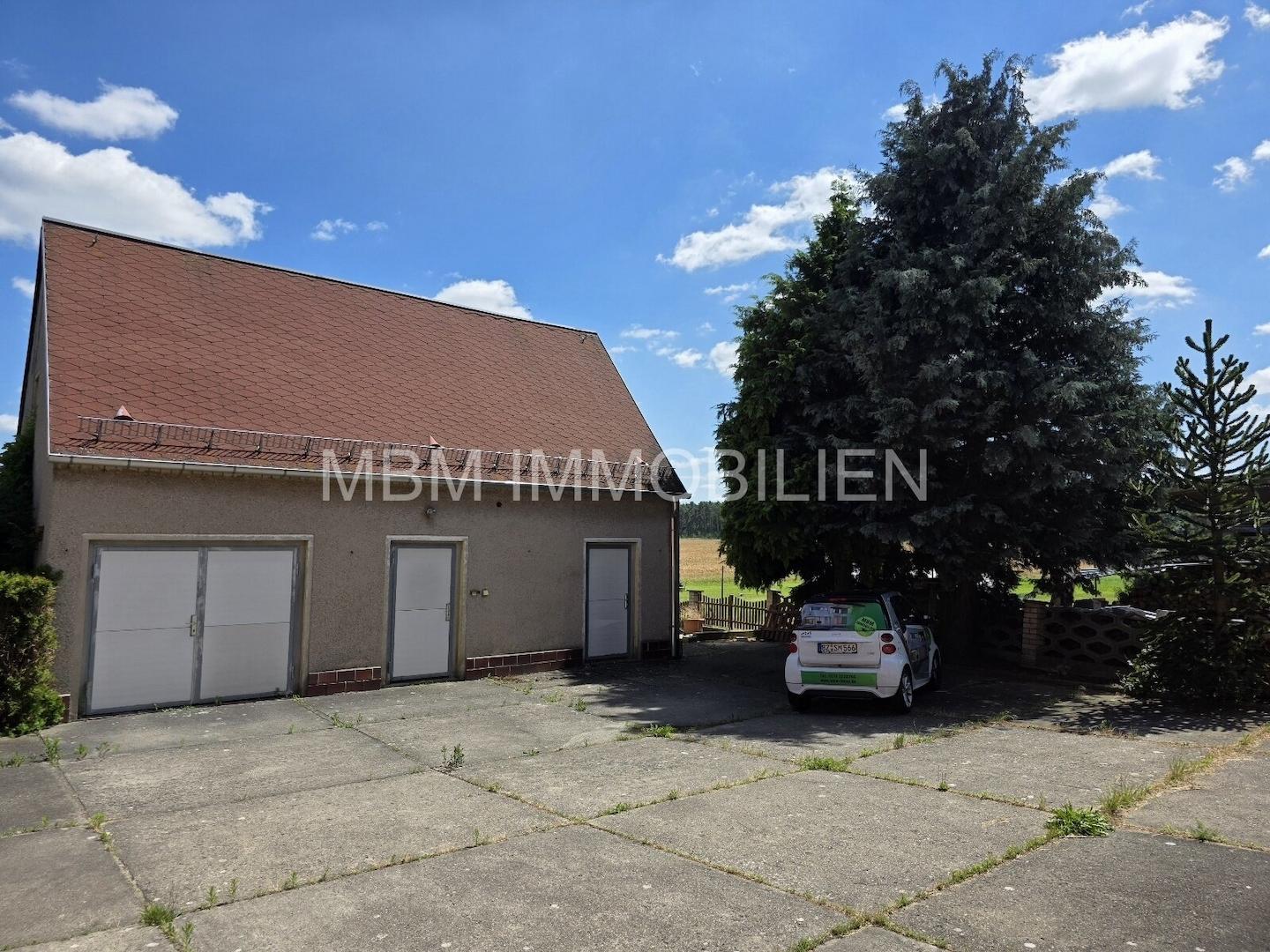 Nebengelass / Garage