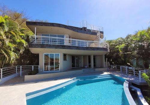 Casa Nalifos