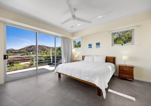 Master Bedroom  im OG