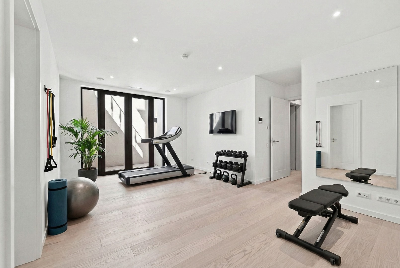 Fitness / Hobbyraum im UG