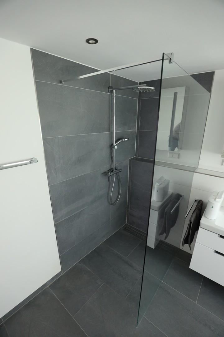 Elternbad 2 (Dusche)