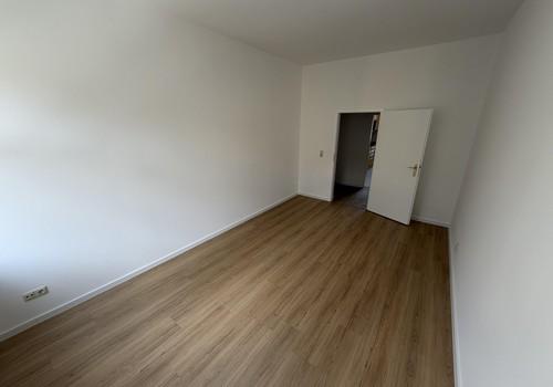 Schlafzimmer 4