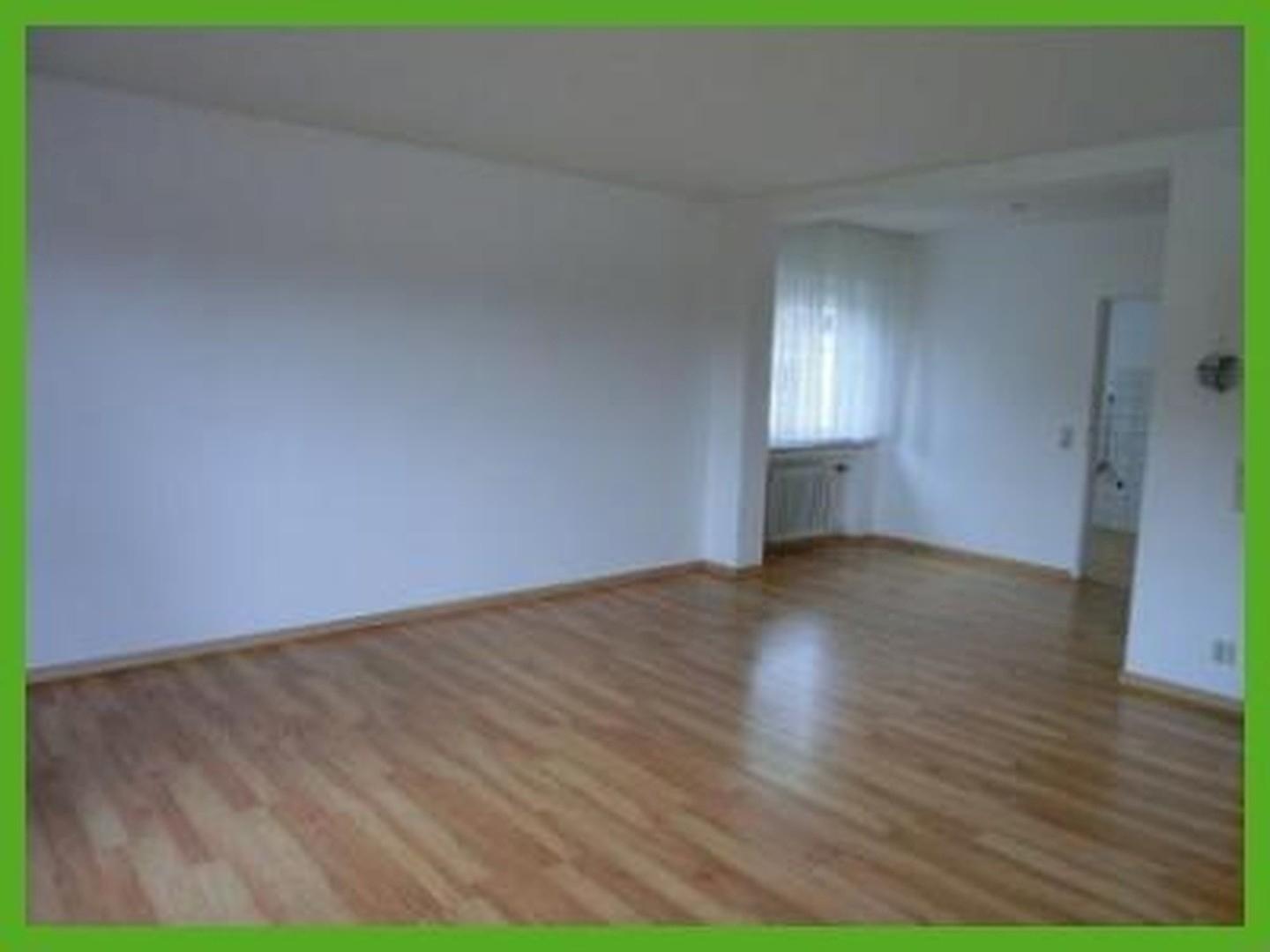 Wohnzimmer +Eßecke