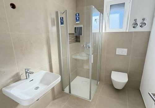 Original Bild  Bad/Dusche