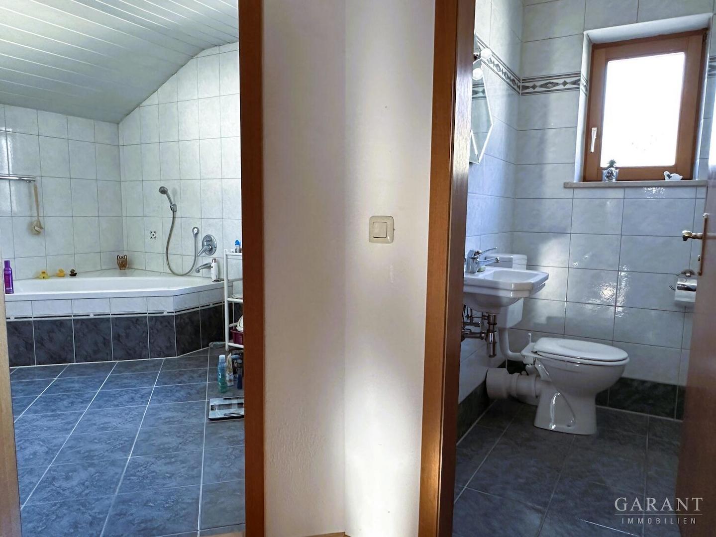 DG Bad und Gäste-WC
