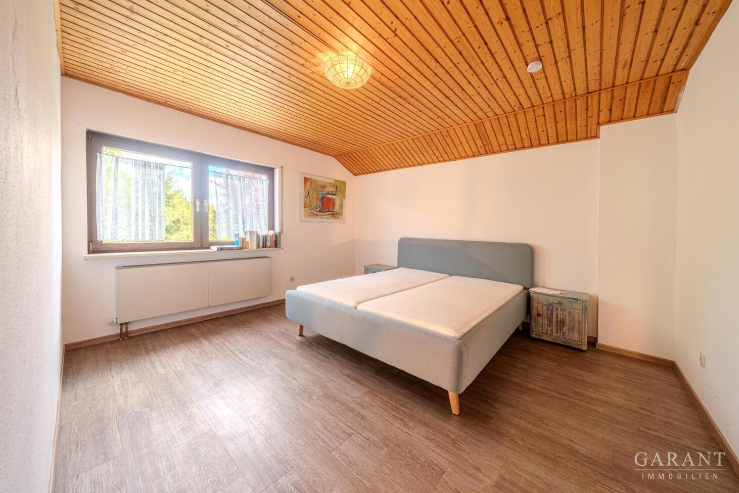 Schlafzimmer OG