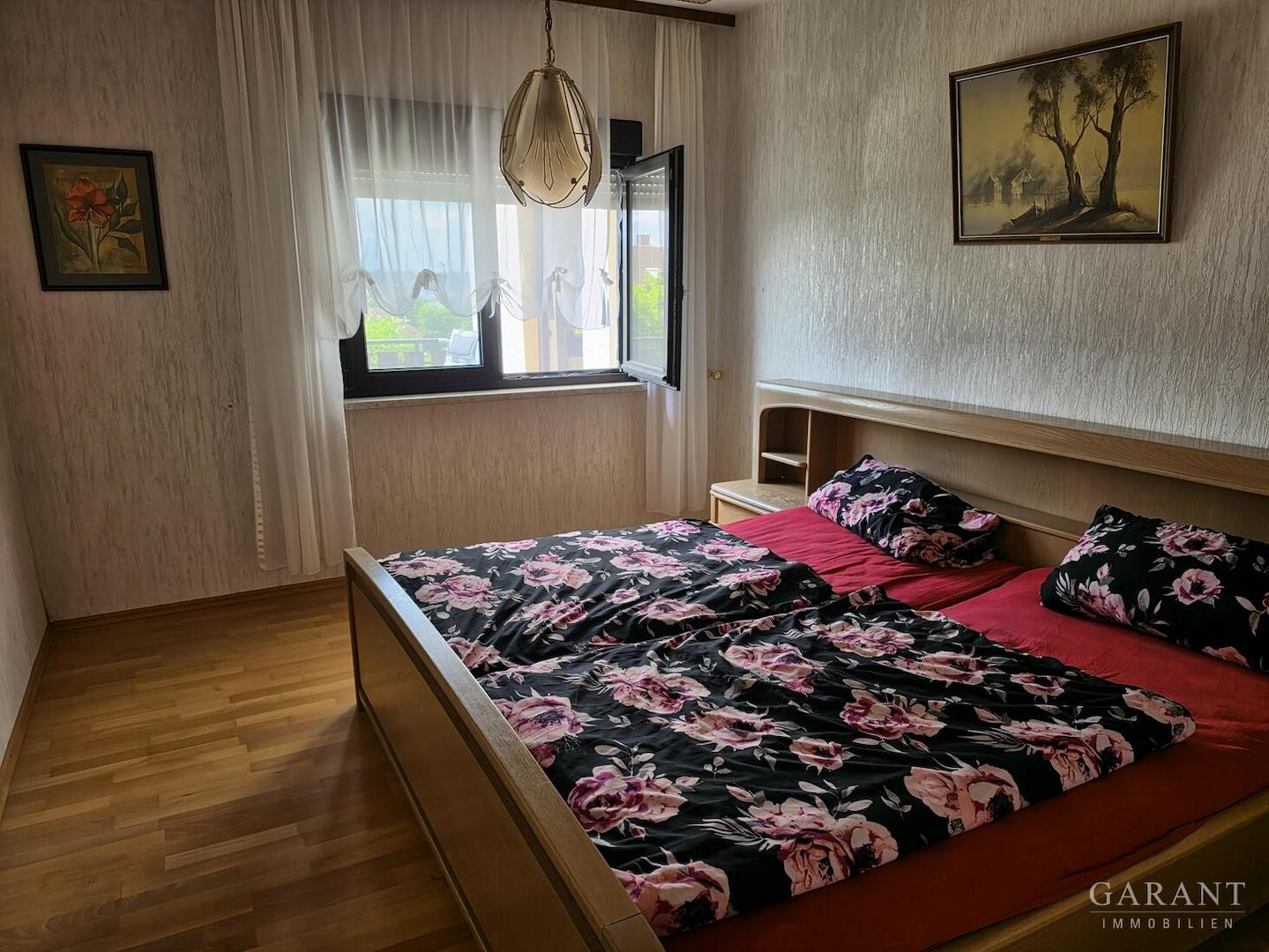 Schlafzimmer EG