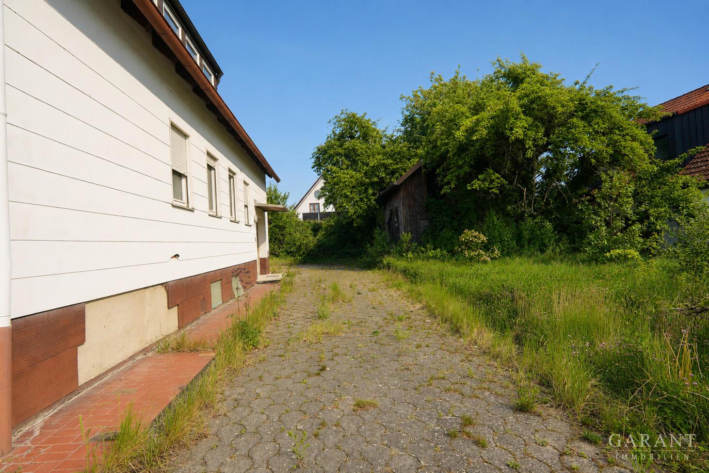 Haus und Grundstück