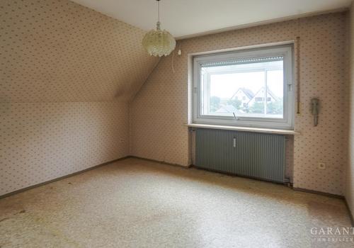 Zimmer 1 OG