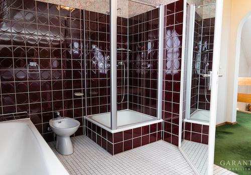 Badezimmer oben (2)