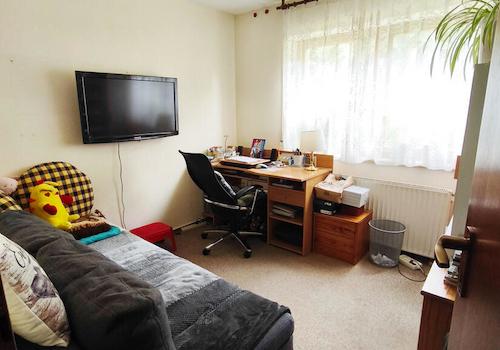 Schlafzimmer 2