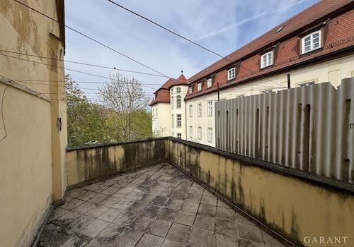 Balkon OG
