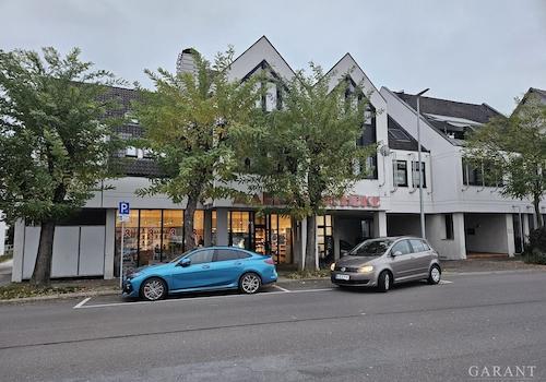 Straßenansicht