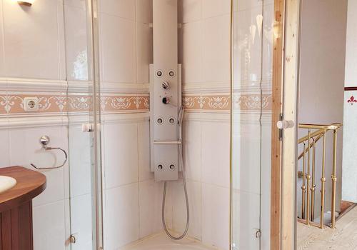 Badezimmer Dachgeschoss