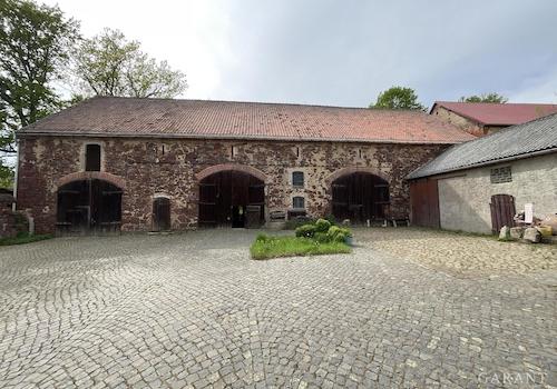 Stallgebäude