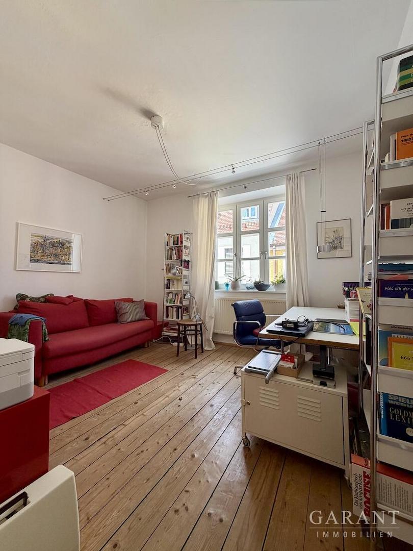 Arbeitszimmer 2.OG