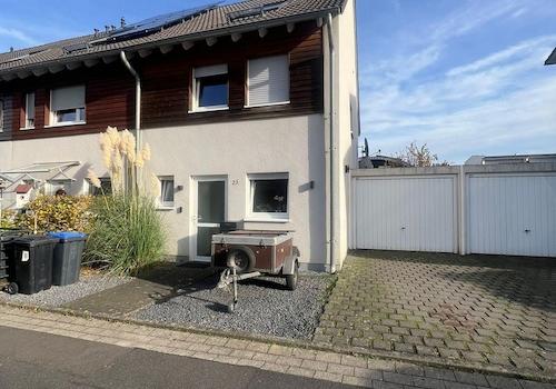Straßenansicht
