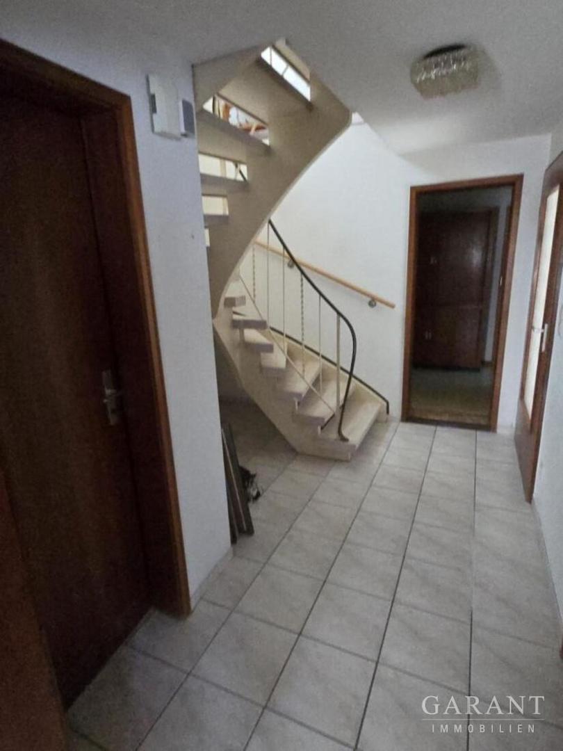 Treppe Haus li