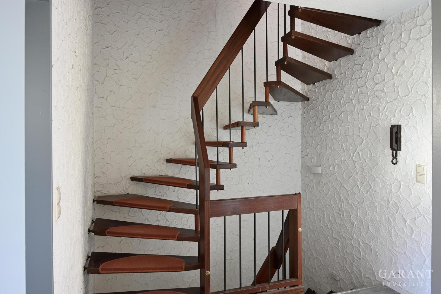 Treppe ins DG