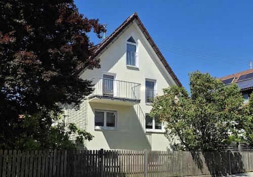 Frontansicht Strasse