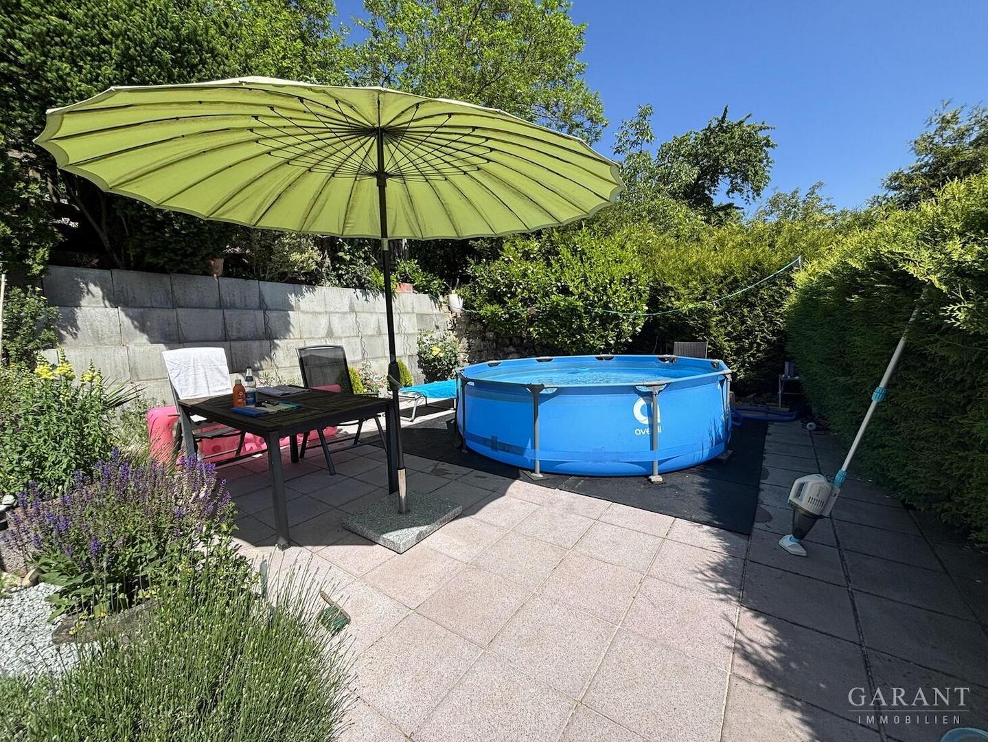 Gartenterrasse 3