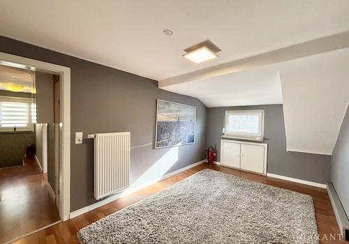 Schlafzimmer 2 OG