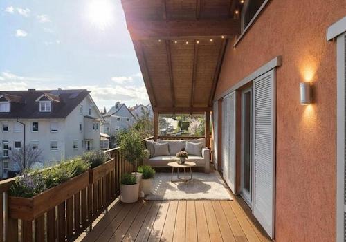 Balkon Ansicht 3 KI